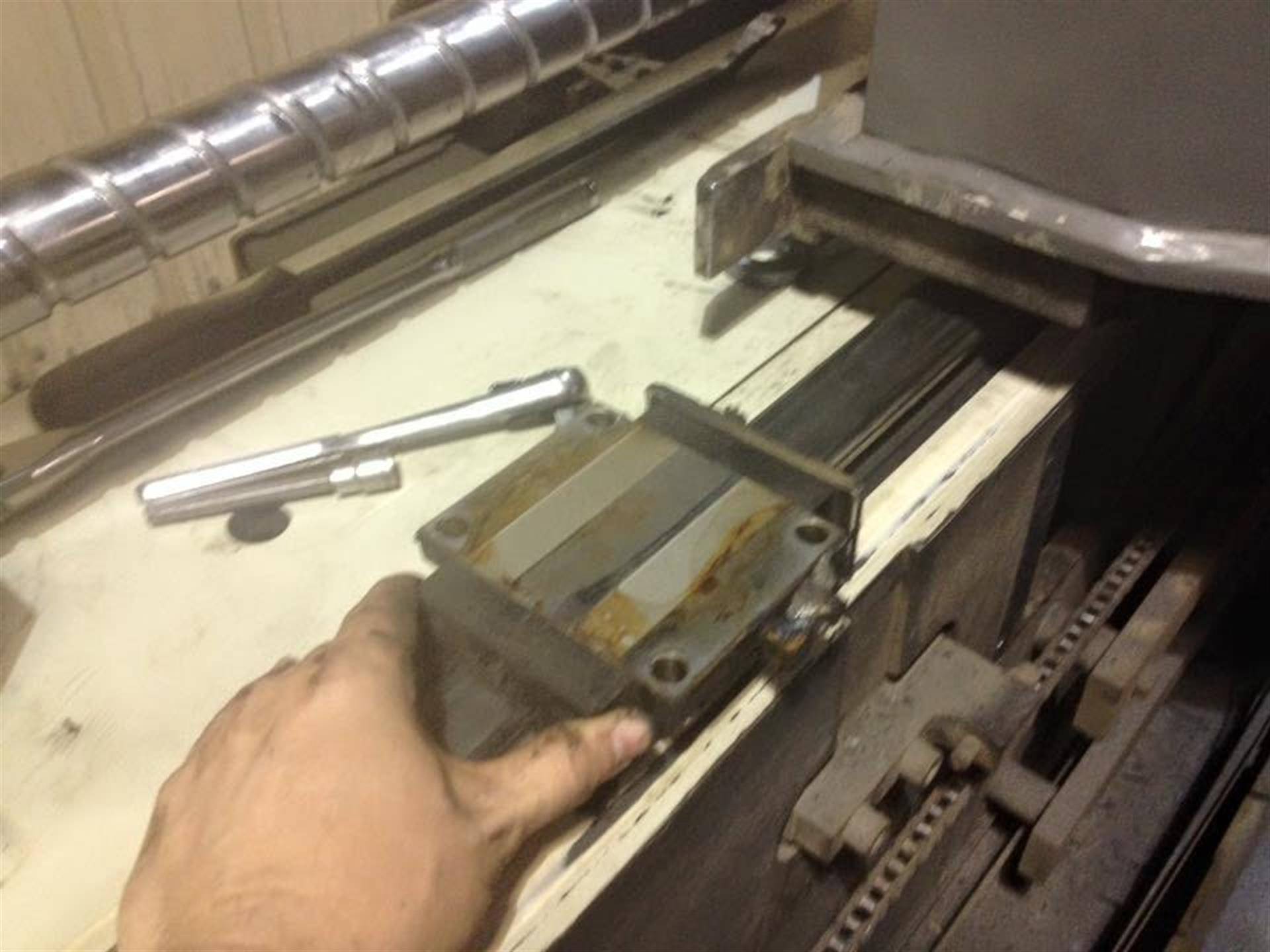 Linear Way Guide Block Removal