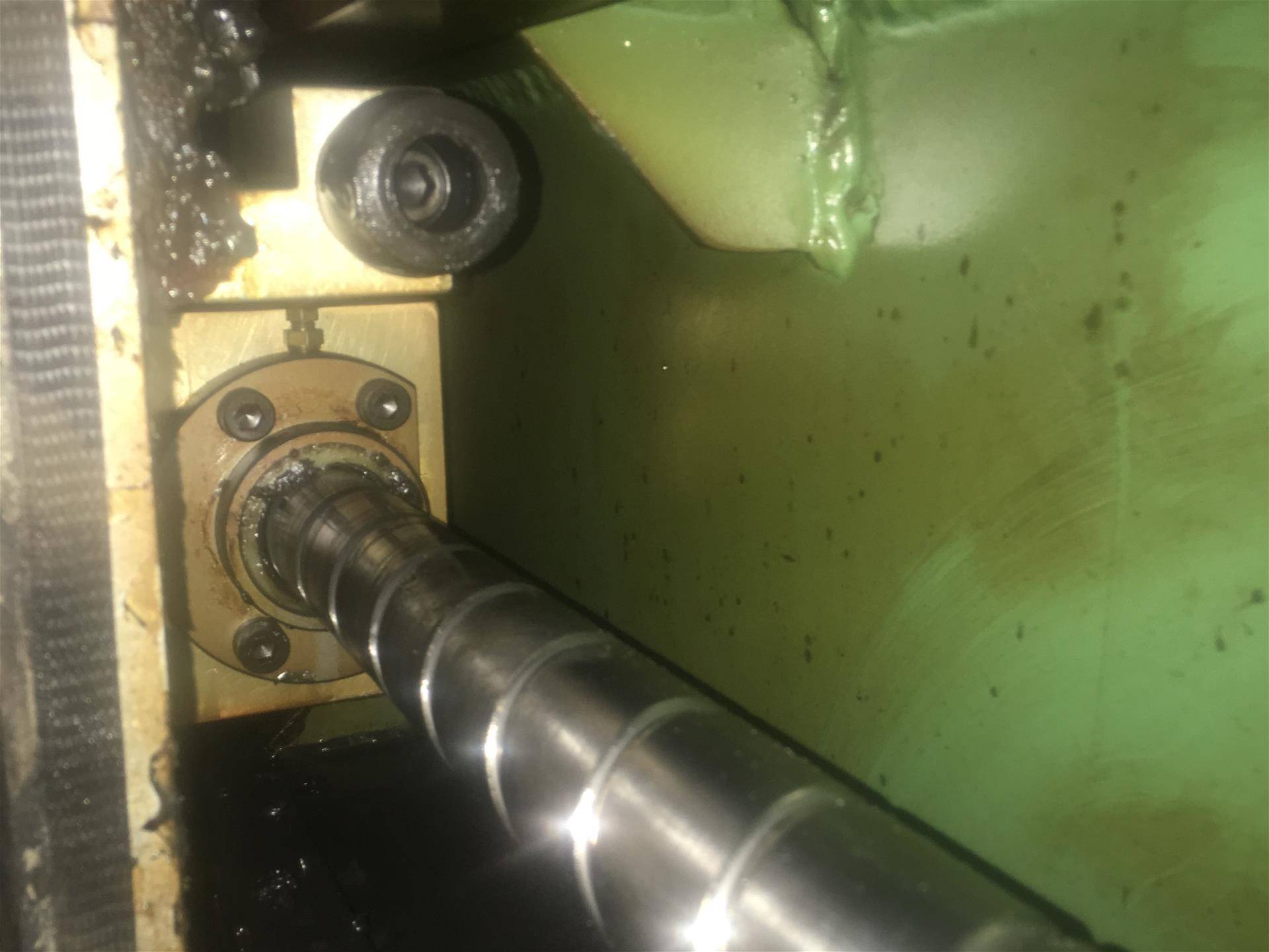 Y-Axis Cincinnati Ball Screw Lubrication Line Repair